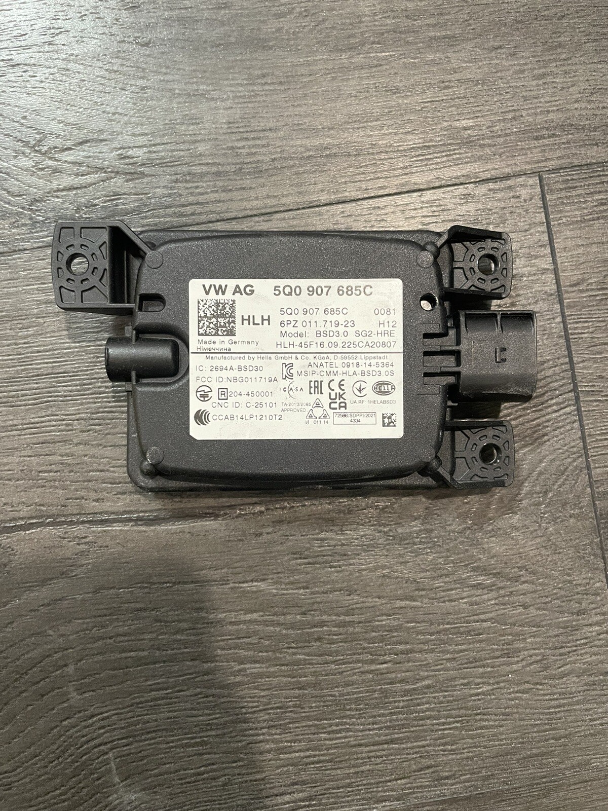 Driver Blind Spot Alert Module PN: 5Q0907685C OEM 18 19 20 Volkswagen Atlas