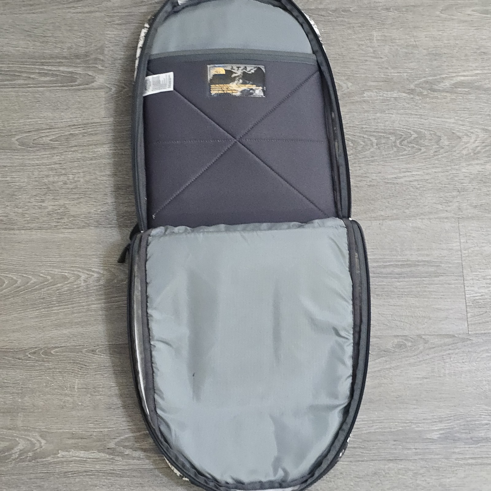 The North Face Microbyte Flex Vent Laptop Backpack Hiking Outdoors Camping
