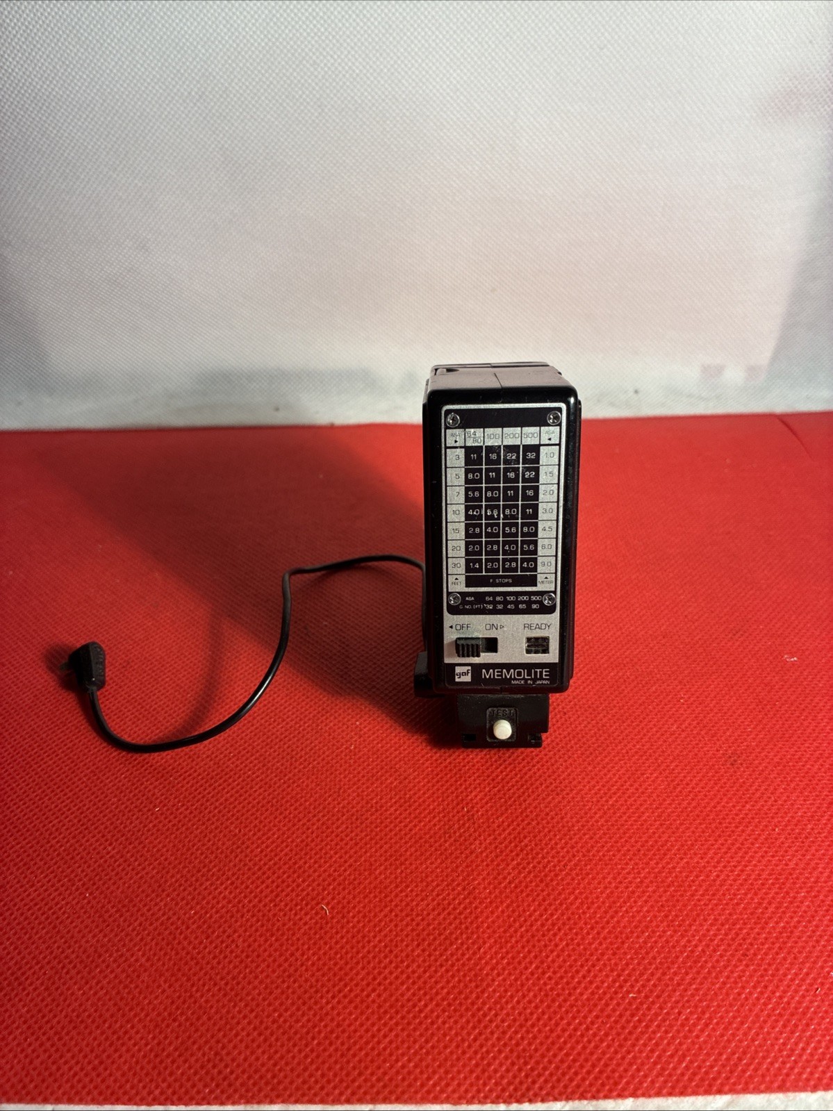 Vintage Gaf Memolite Universal Flash for SLR Hot Contact Cameras Sync Socket