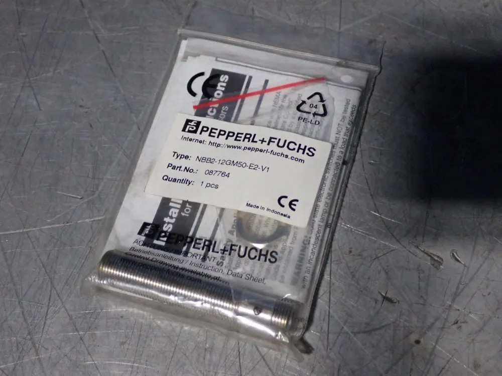 PEPPERL+FUCHS INDUCTIVE PROXIMITY SWITCH NEB6-12GM50-E2-V1