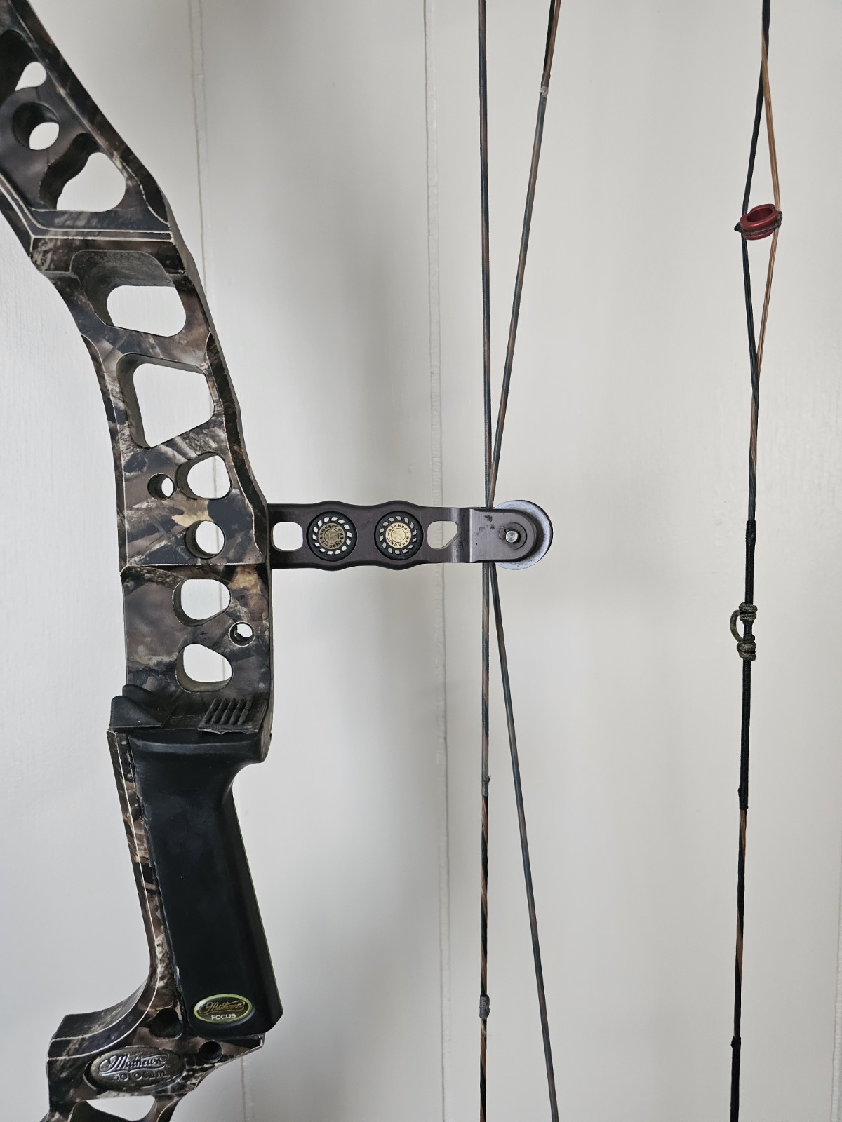Mathews DXT Compound Bow