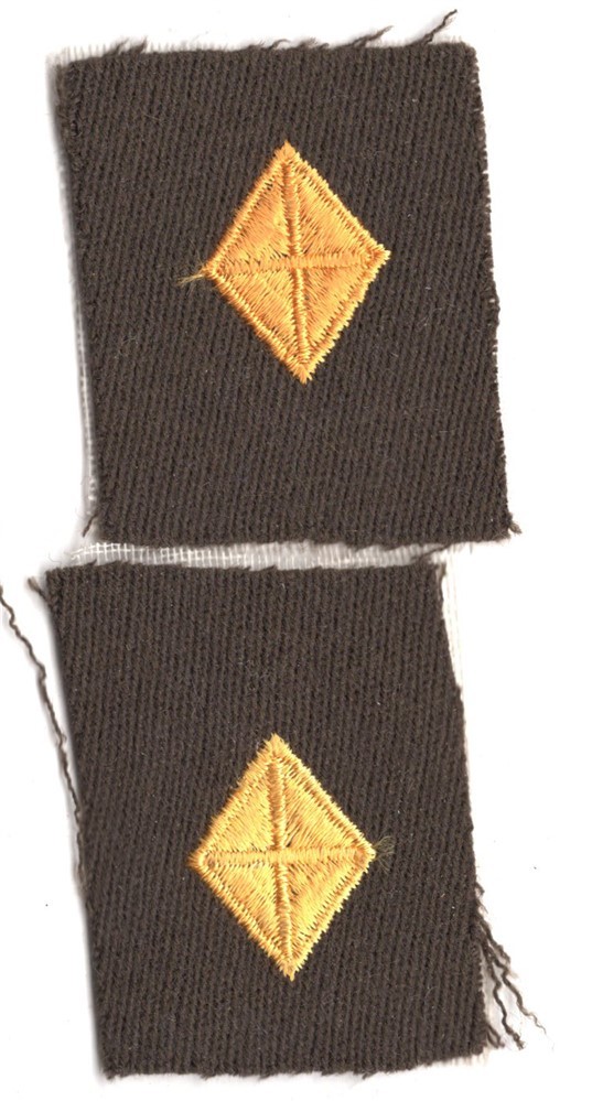 Cloth Army Collar Badge:  Finance Corps Officer, pair - WWII on gabardine