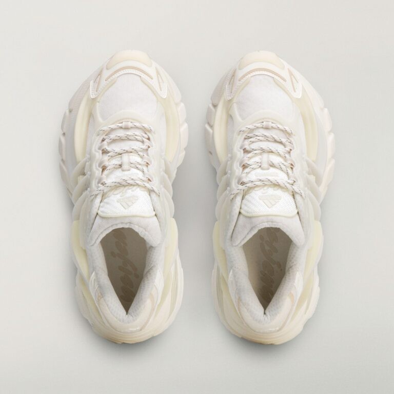 Pharrell Williams x adidas Adistar Jellyfish “Core White” KH6730