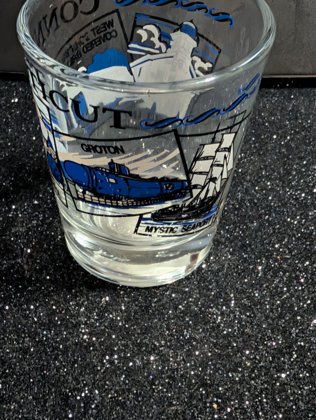 CONNECTICUT SOUVENIER SHOT GLASS NICE!