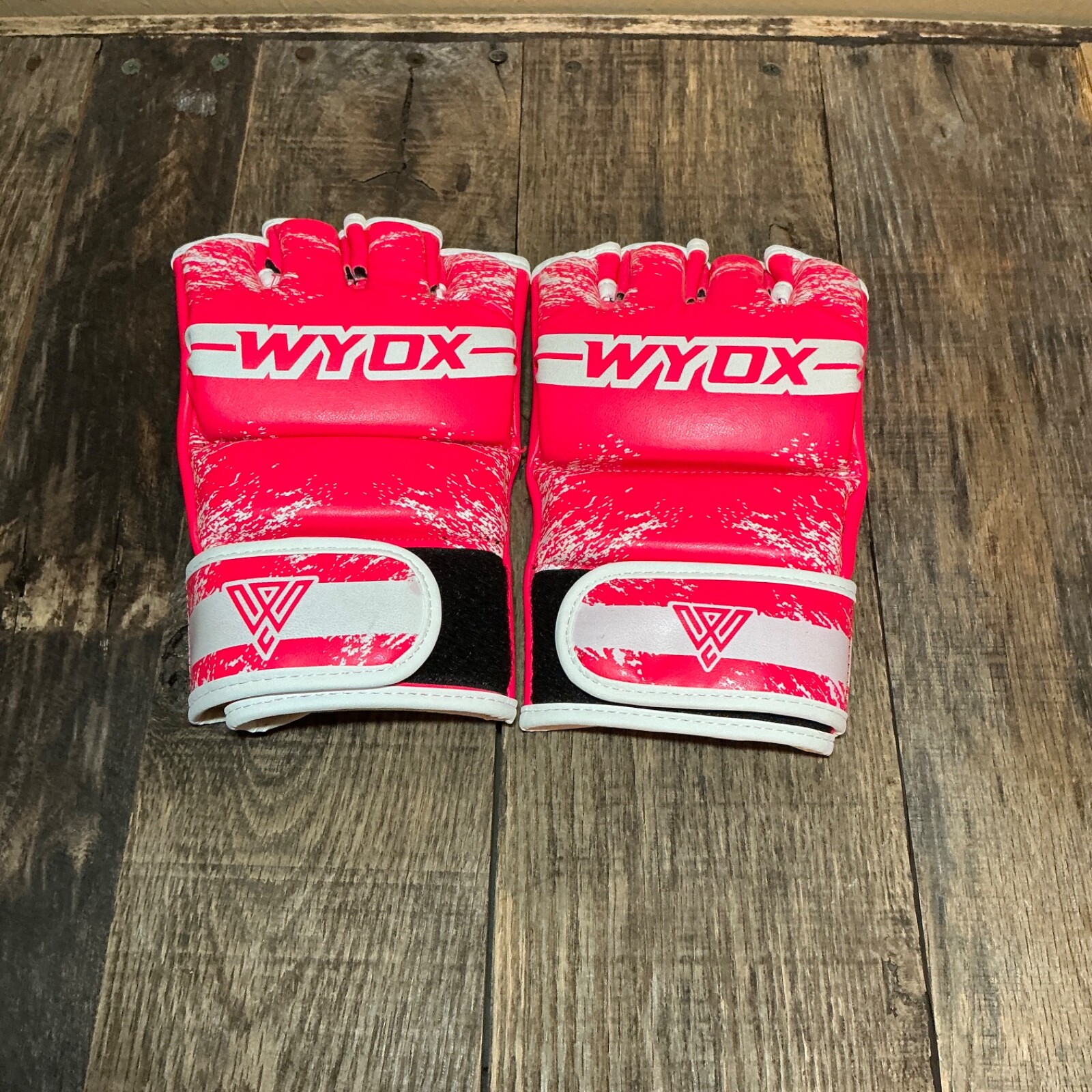 MMA Gloves By WYOX, Sparring,Grappling Punching Gloves For Women S/M, NEW