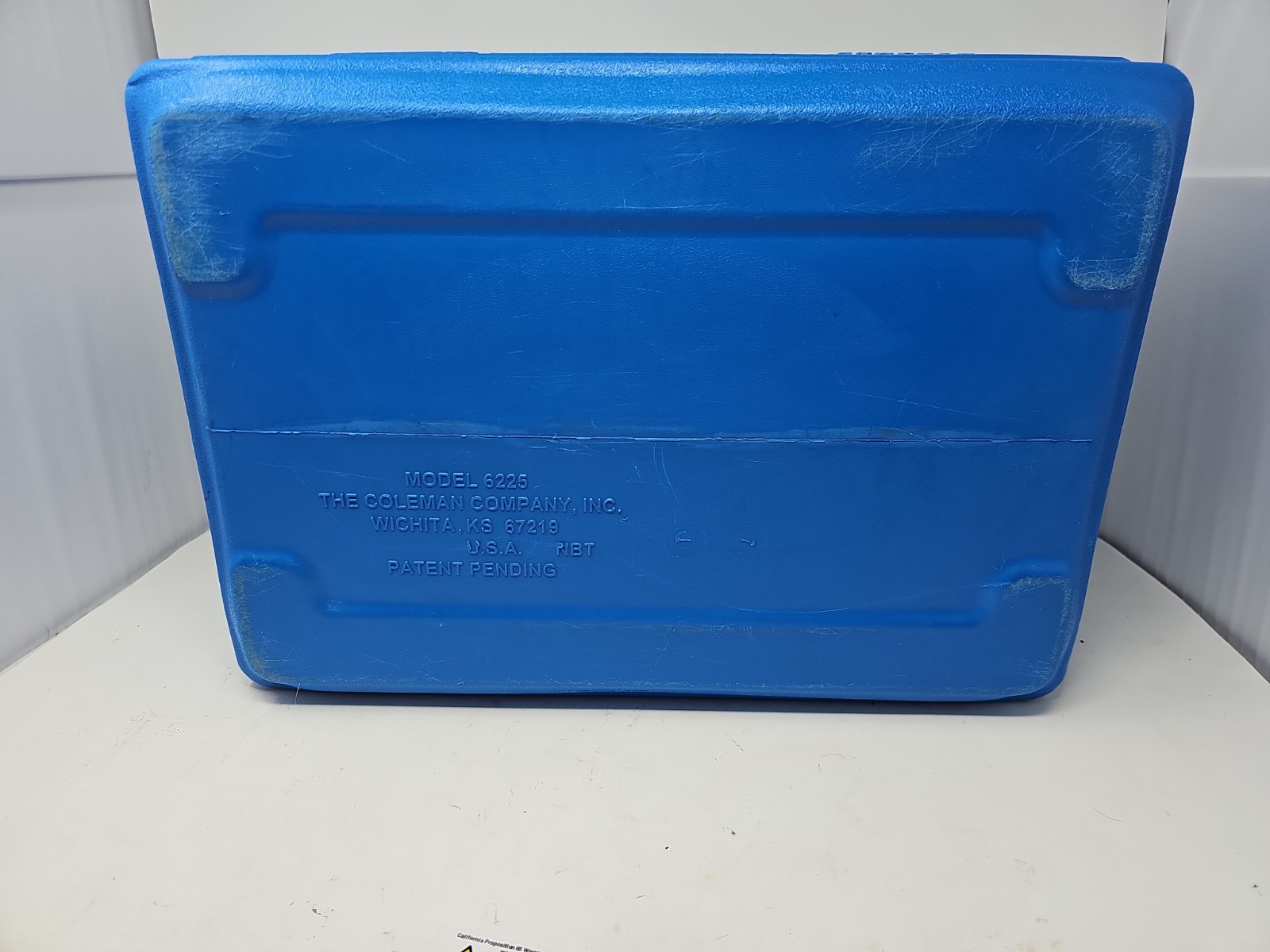 Coleman Party Stacker 6225 Cooler in Blue 24 Cans Defect