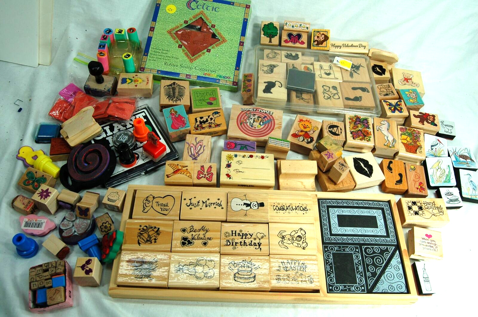 Large lot of Rubber Stamps / Ink Stamps / Pads