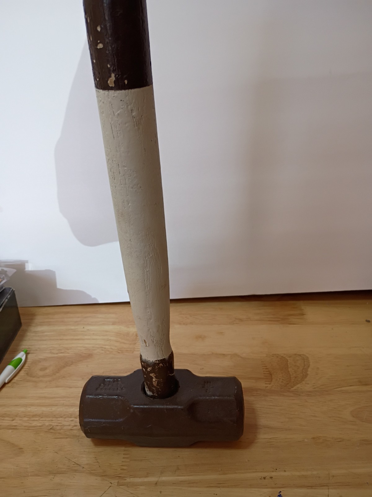 8 lb sledge hammer