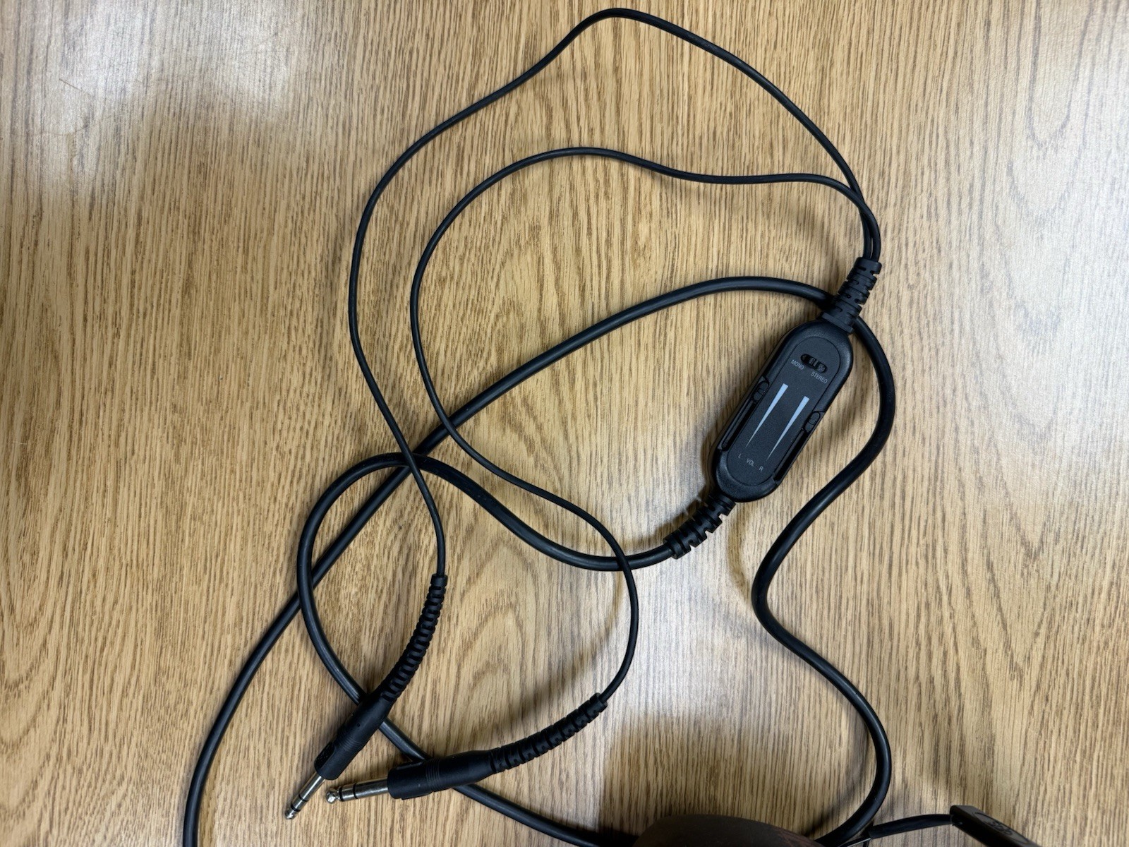 LightSpeed Aviation QFR Series Aviation Headset
