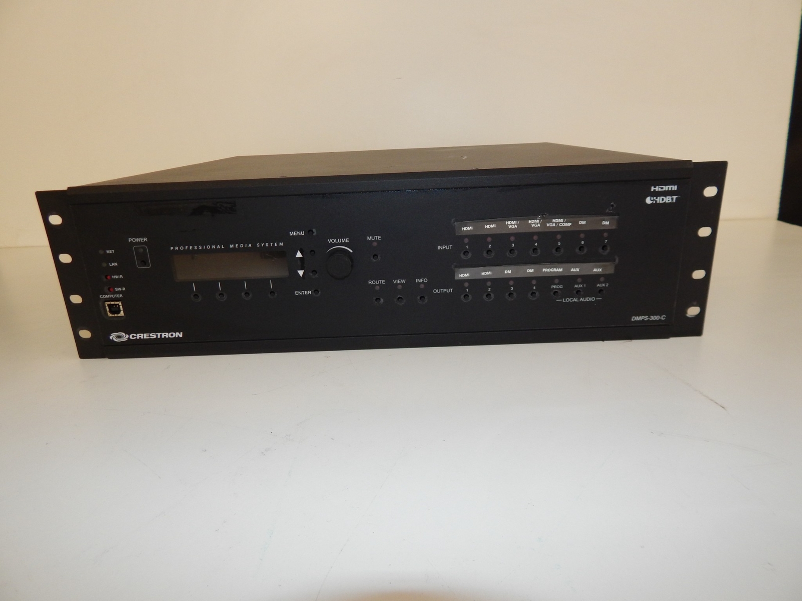 ^^ Crestron DMPS-300-C Media Switcher - DigitalMedia Presentation System (KWJ3)