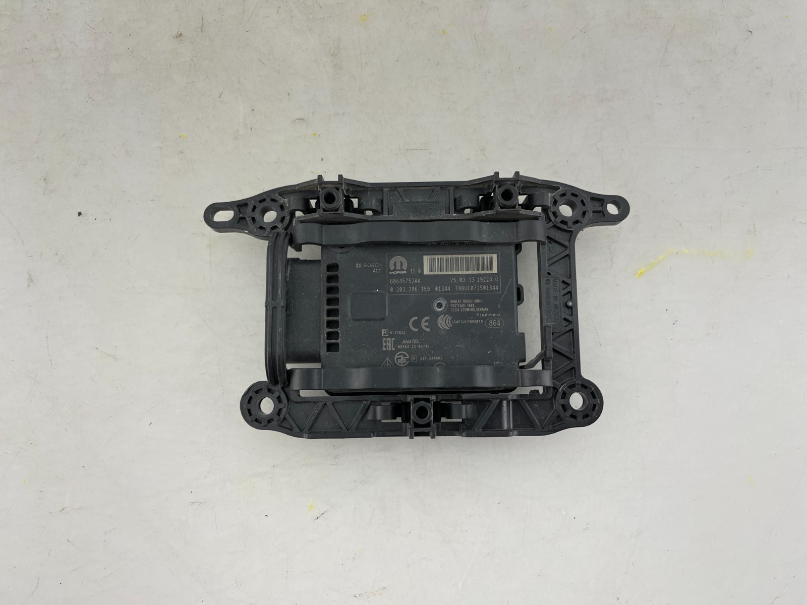 OEM | 2021 - 2025 Chrysler Pacifica Cruise Control Distance Radar Sensor