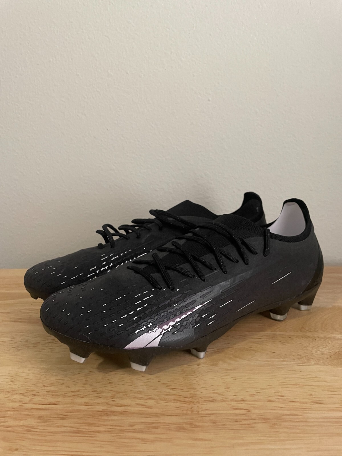 Puma Ultra Ultimate Firm Ground Soccer Cleats Mens 9.5 Black 107163-02
