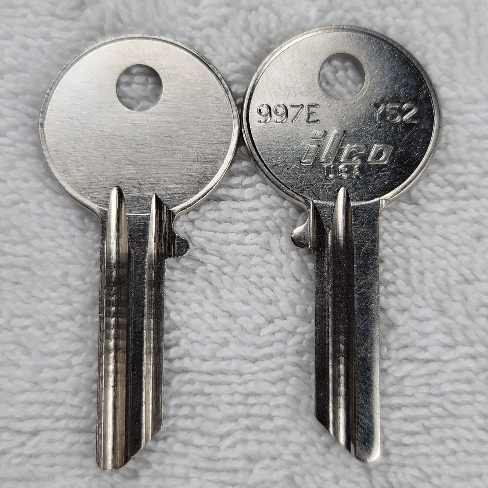 Ilco 997E Key Blanks Y52 Lot of 2 New Old Stock