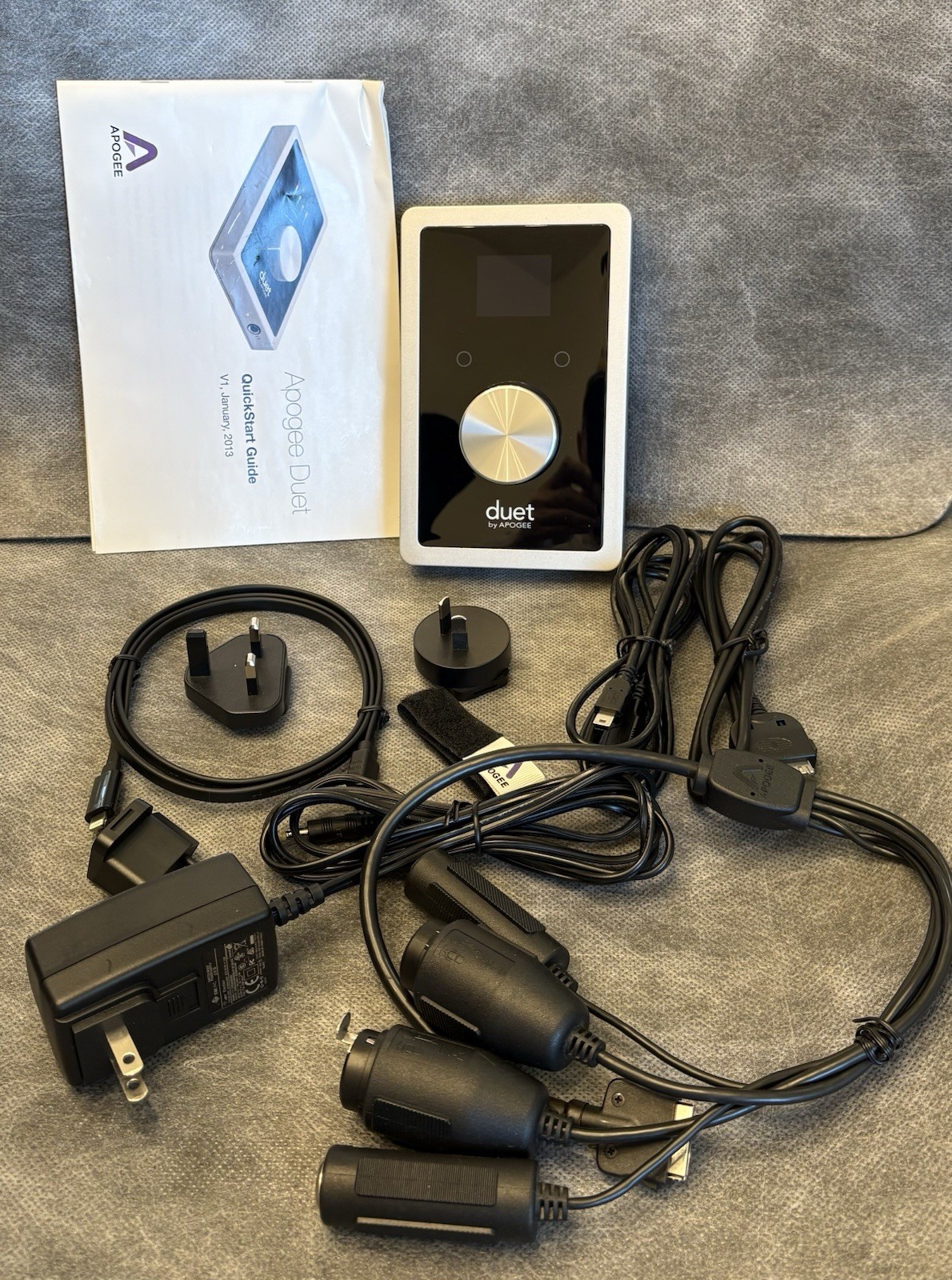 Apogee Duet Audio Music Interface iPhone iPad Mac Box Cables Books