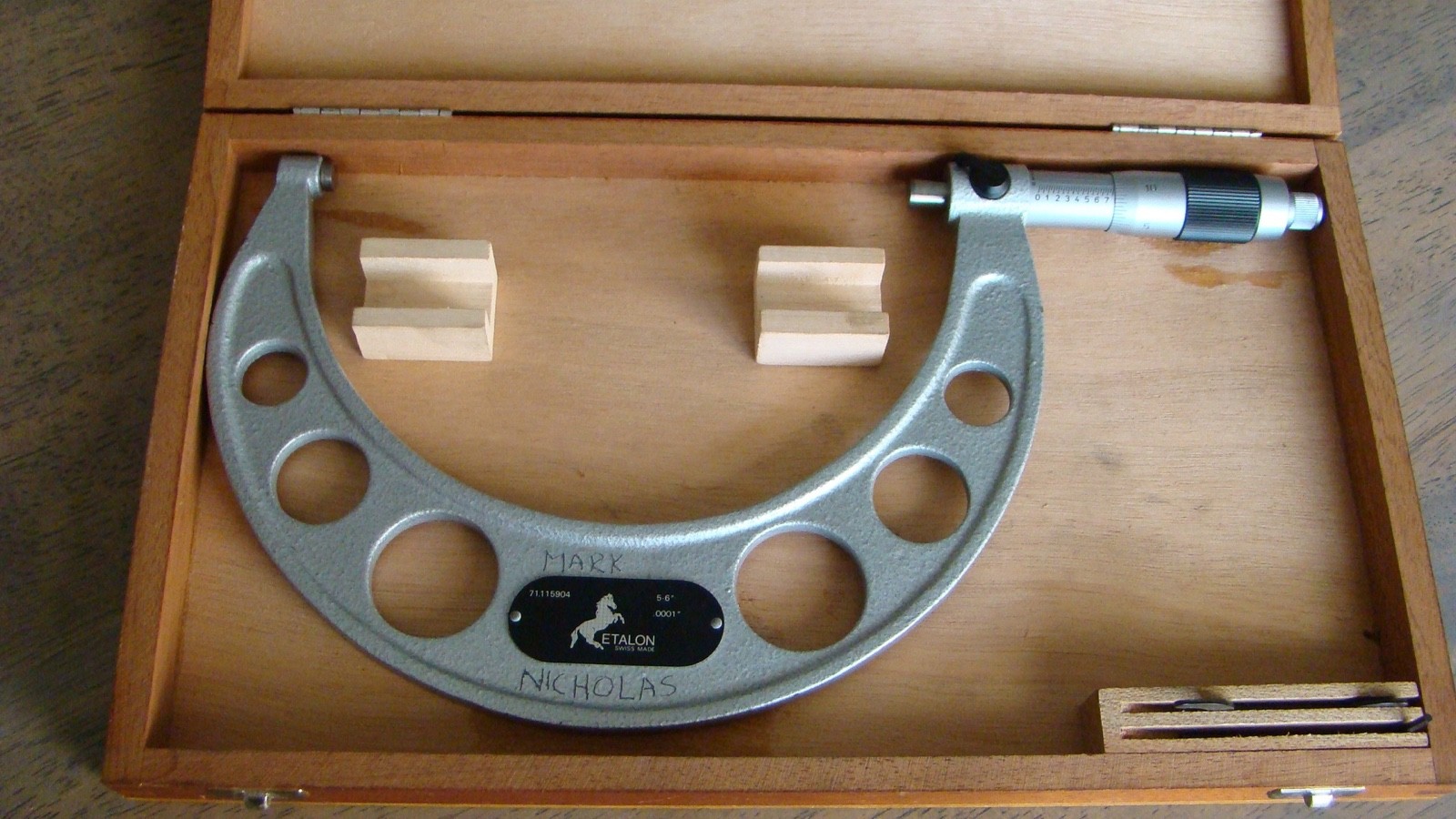Etalon Pierre Roch Micrometer 5" to 6" .0001 in Original Box 71.115904