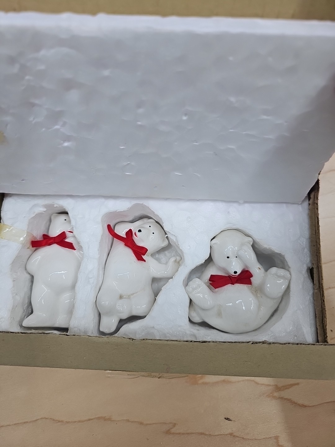 B Vintage Tumbling Polar Bears New In Original Box