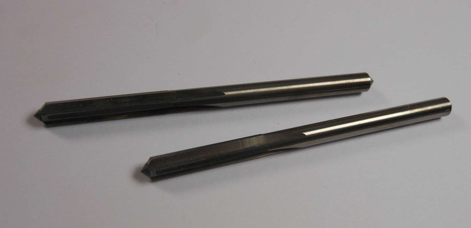 BASSETT Straight Reamers 0.1745" 4FL 2-3/4" OAL (2 Pcs)