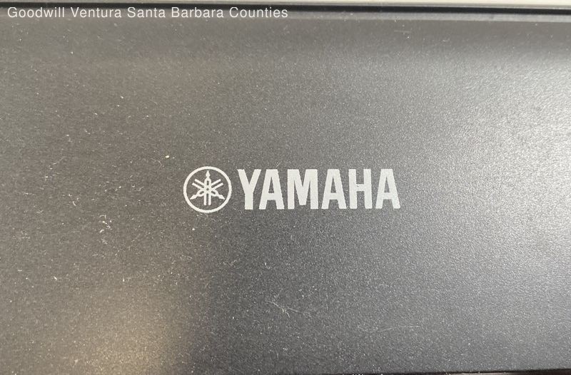 Yamaha Piaggero NP-12 61-Key Electronic Keyboard