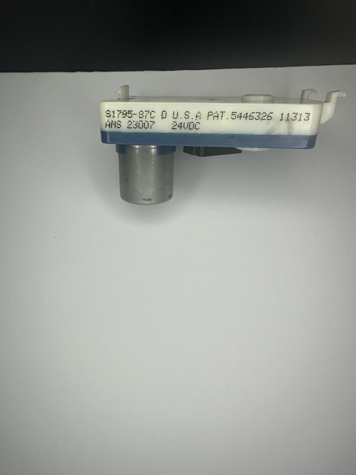 AMS SENSIT 3 SNACK / COMBO MACHINE LEFT VEND MOTOR