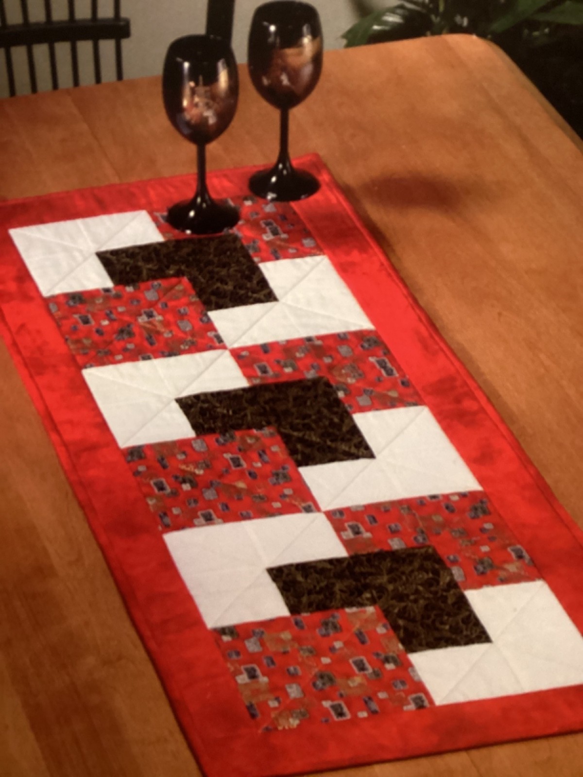 PATTERN CARD Block Quilt Table Runner NEW Dragonfly Fiberart QUICK & EASY