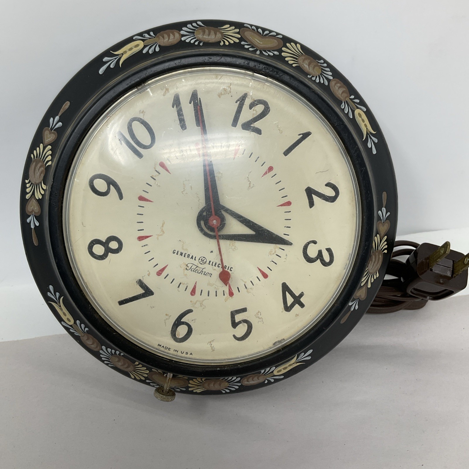 General Electric Telechron 2H111 Festival Tole Black Electric Wall Clock Works