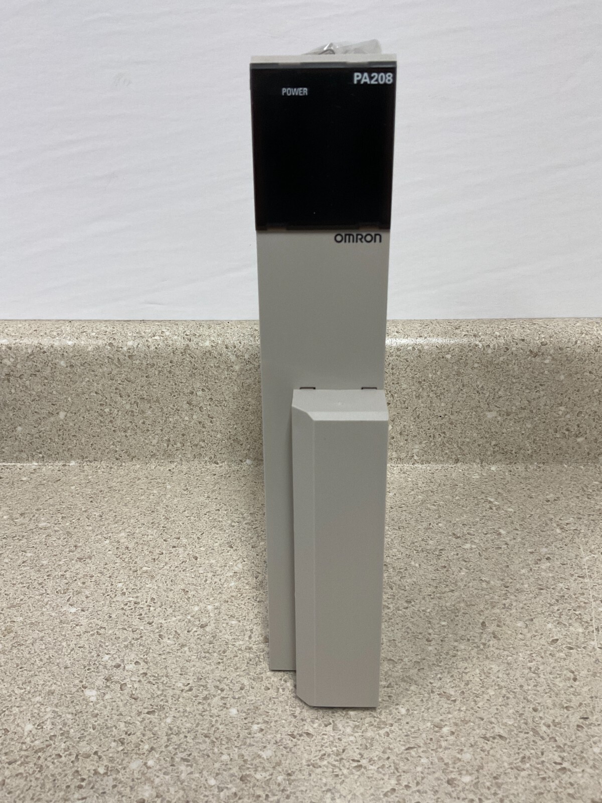 Omron CVM1-PA208 NEW