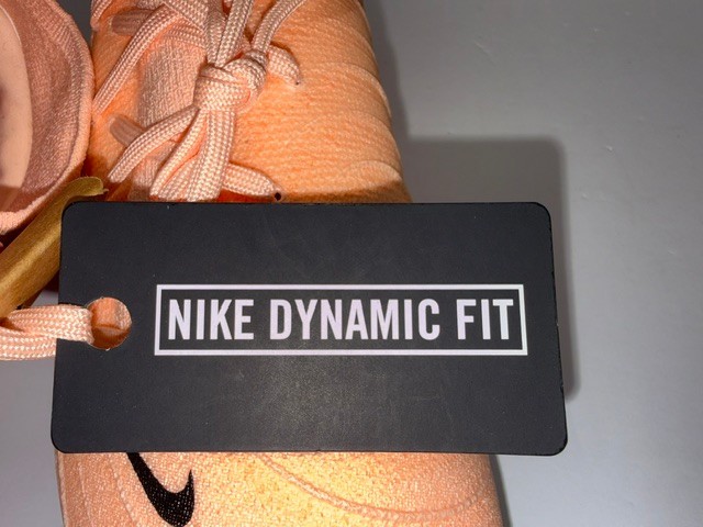 Nike Phantom Luna 2 Pro FG Soccer Cleats - FJ2575-800 Crimson Tint Pink Blast