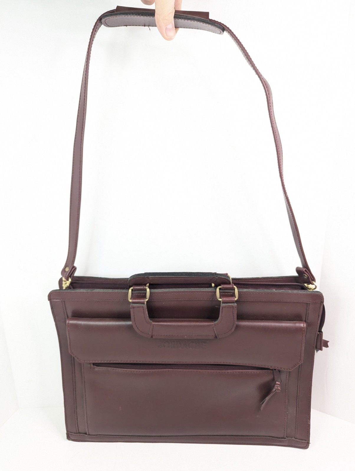 JORDACHE Maroon Messenger Attache Bag Faux Leather w/Shoulder Strap Zippers Vtg