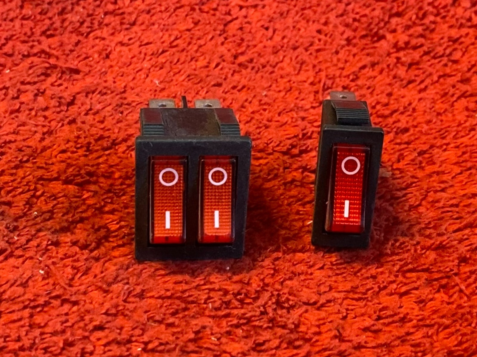 LOT OF 2 PINYI AIRCRAFT ON/OFF ROCKER SWITCHES P/N KCD8-212N AND KCD8-211N