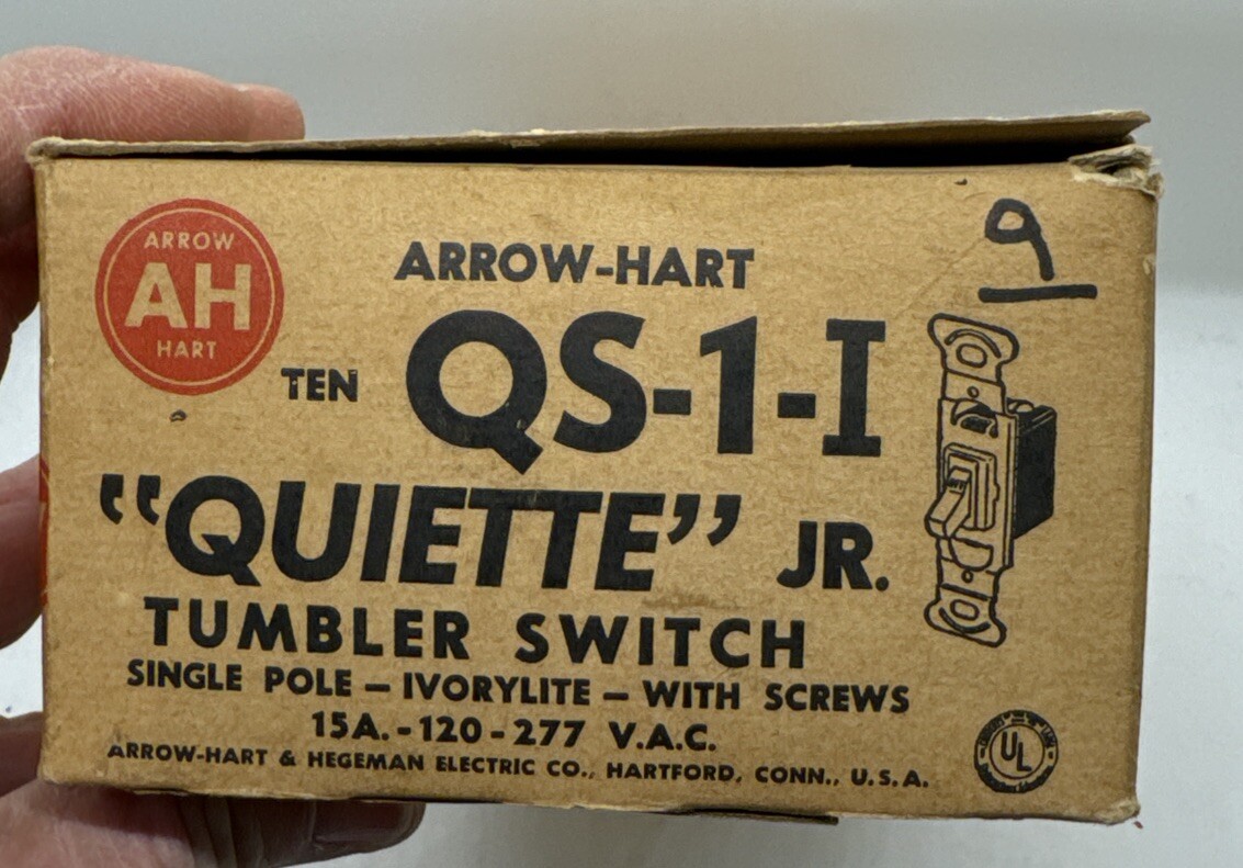 Lot of 9 New ARROW HART QUIETTE Qs-1-I    QS-1 TUMBLER SWITCH NOS “Quiette” JR.