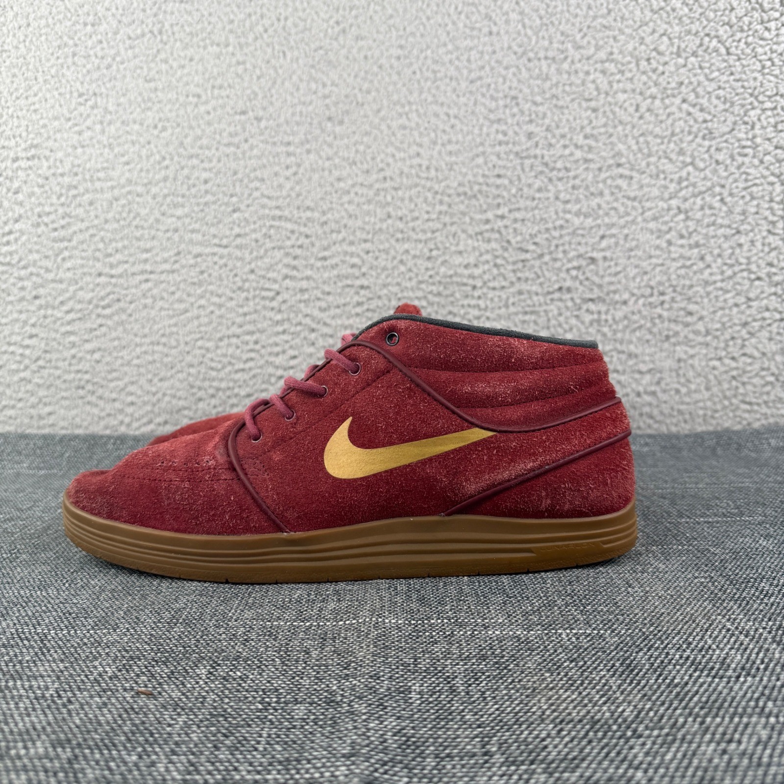 Nike SB Janoski Mid Mens Burgundy Suede Skate Shoes Size 10 683684 670