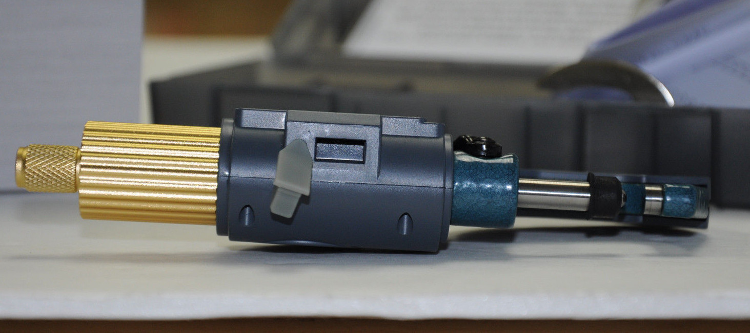 iGAGING IP54 EZ Data Micrometer 5-6"