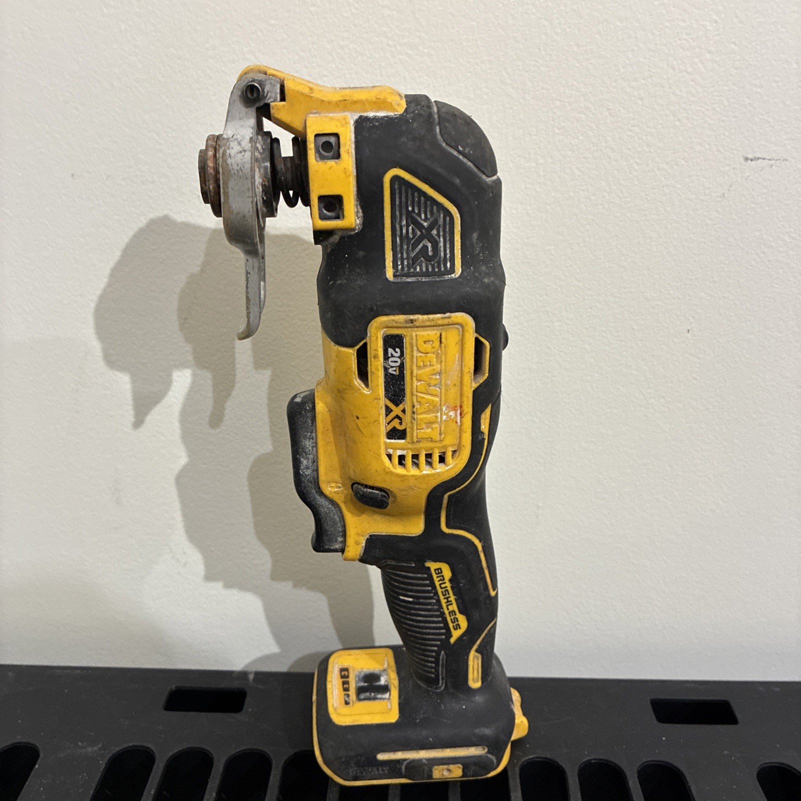 DeWalt DCS356 CORDLESS OSCILLATING MULTI-TOOL TYPE 1