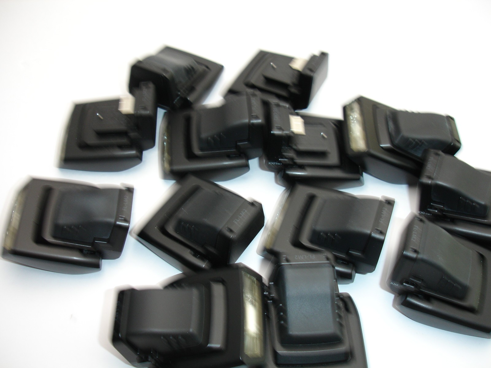 Olympus FL-LM2 Shoe Mount Flash lot ( 13 flashes ) Untested