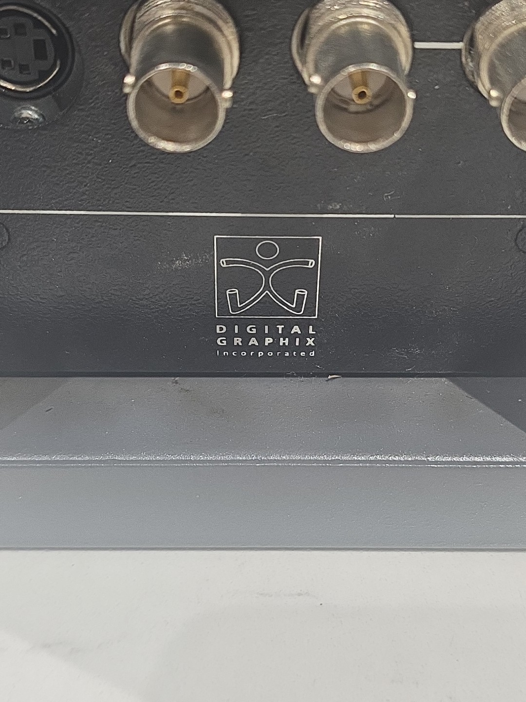 Deko Compact Character Generator Pinnacle Systems