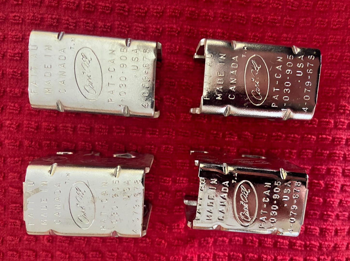 4 pc.ADAPTA plus wire shelf clips for Cari-all(PCC) and Corner "S" Hools(PBC200)