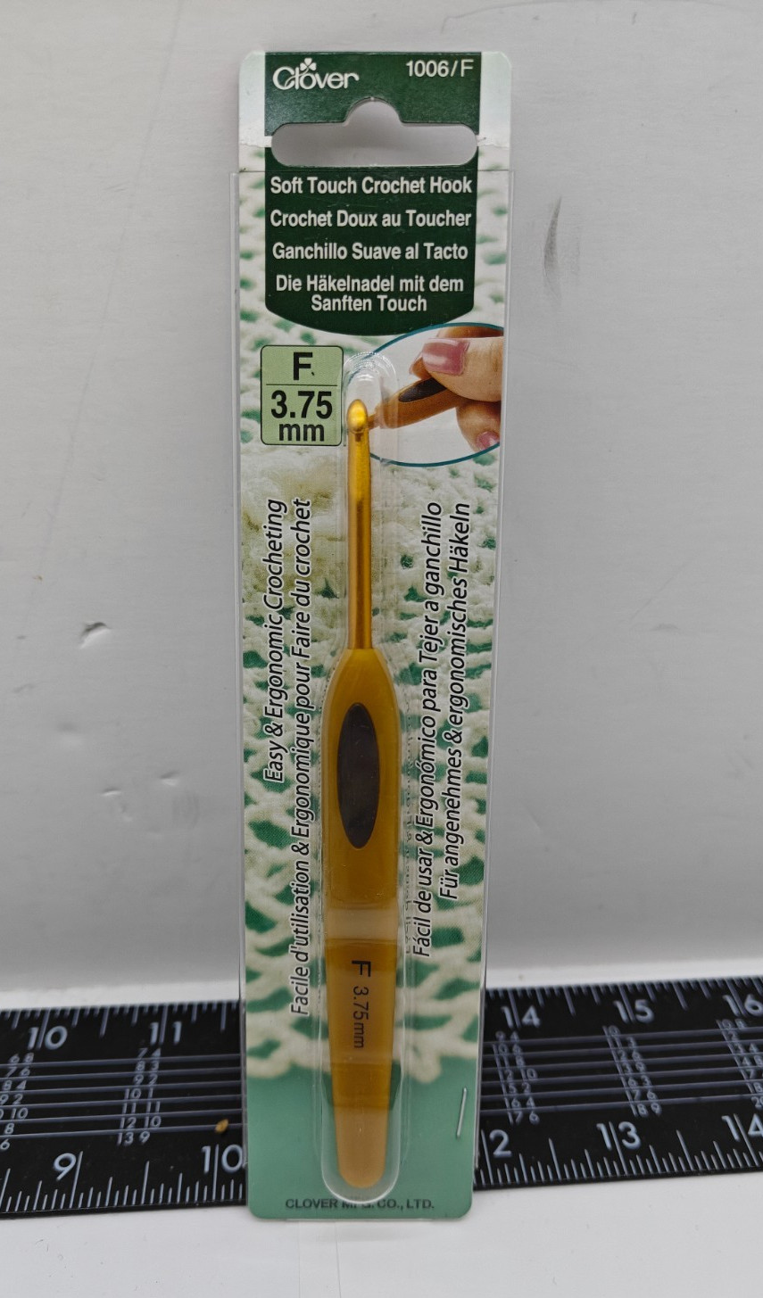 Clover Soft Touch Crochet Hook  1006/F  3.5 mm, NIP, Made in Japan