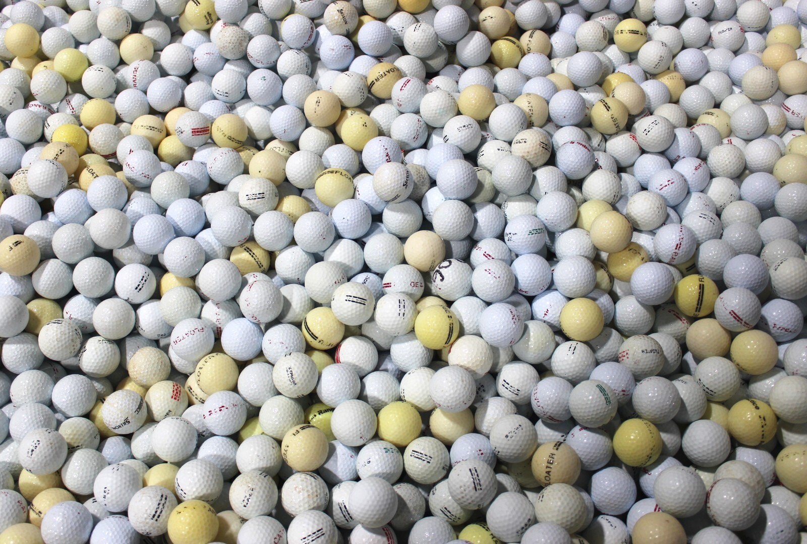 300 White Floating - Limited Flight Assorted Range Balls 3A Condition