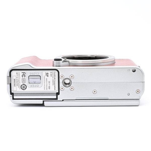 FUJIFILM X-M1 body 828440