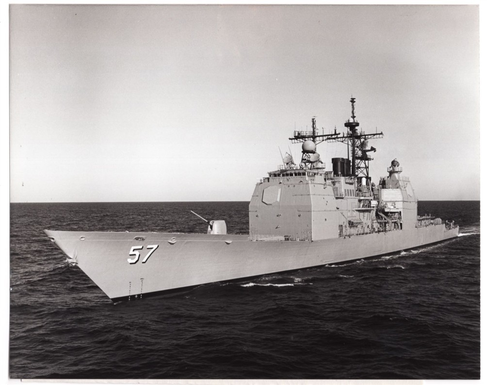 1988 Cruiser CG-57 USS Lake Champlain Ready to Join Fleet 8x10 News Photo