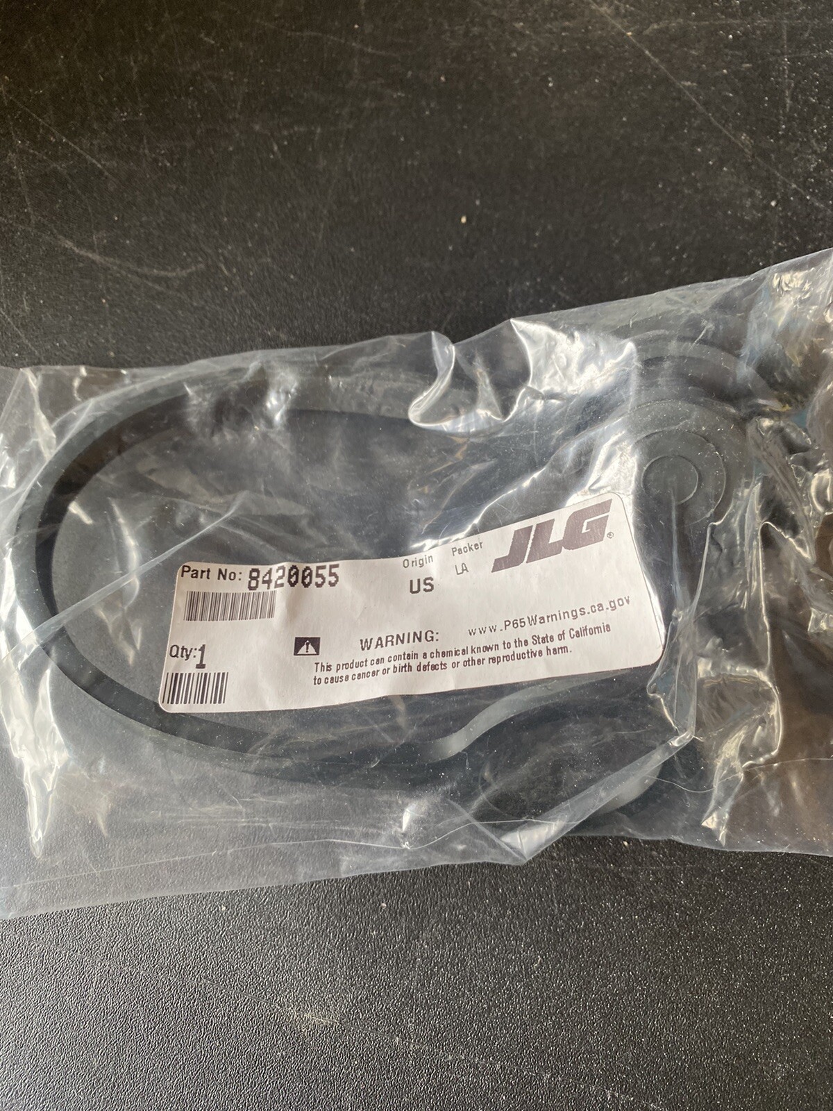 (BC7) Lot of (1) 8420055 JLG Dust Plug #8
