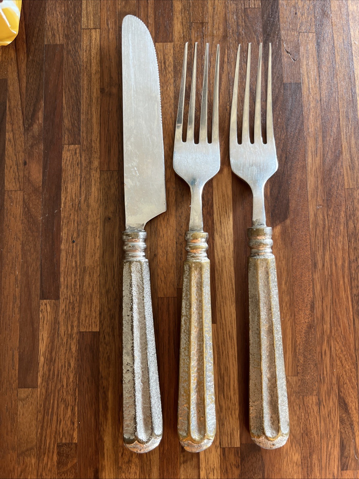 Tivoli Look Silver Pitted Chunky Flatware 2 Dinner Forks & 1 Knife Unmarked