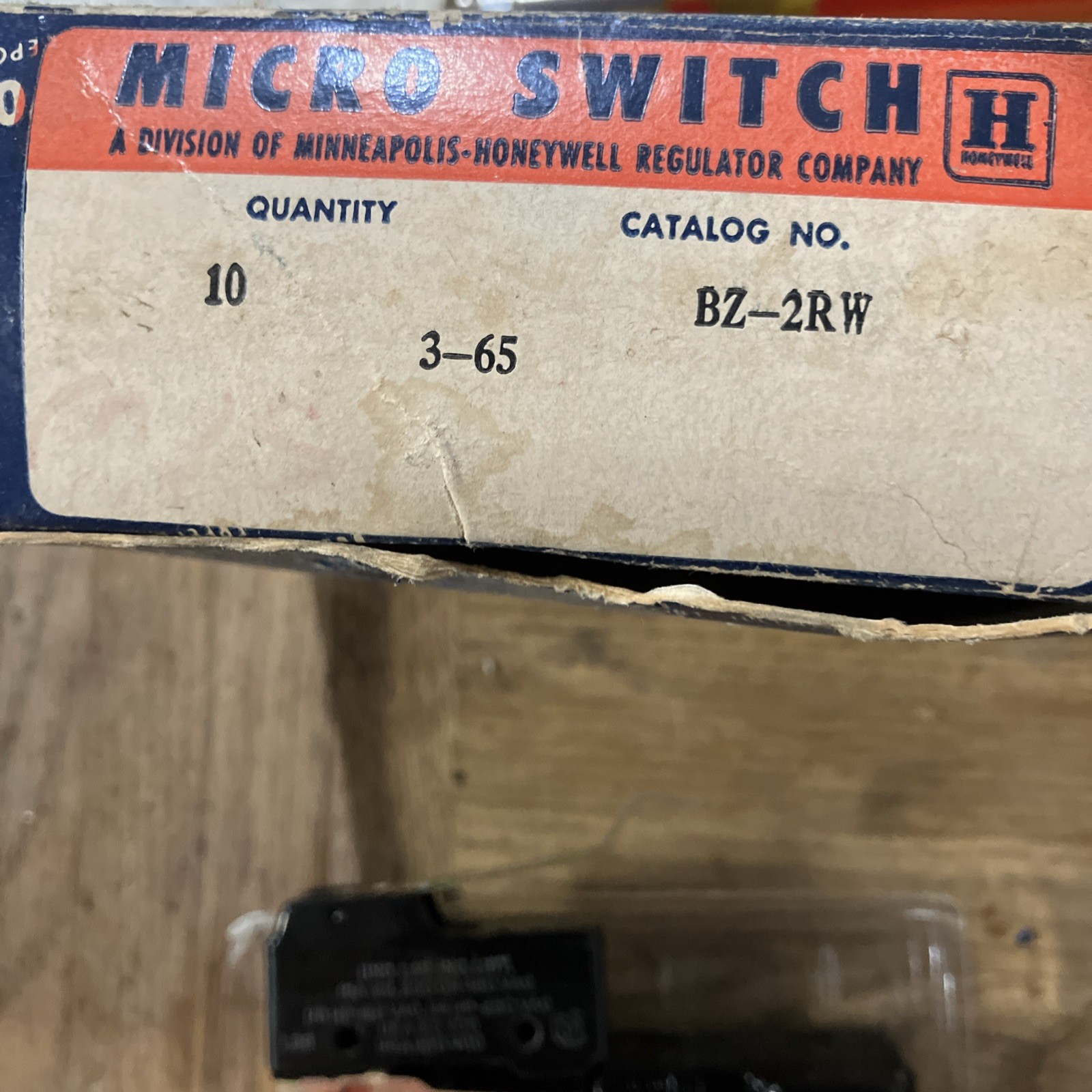 Microswitch SPDT Micro Switch Lever / Long Curved Roller Micro Switch 250V 15A