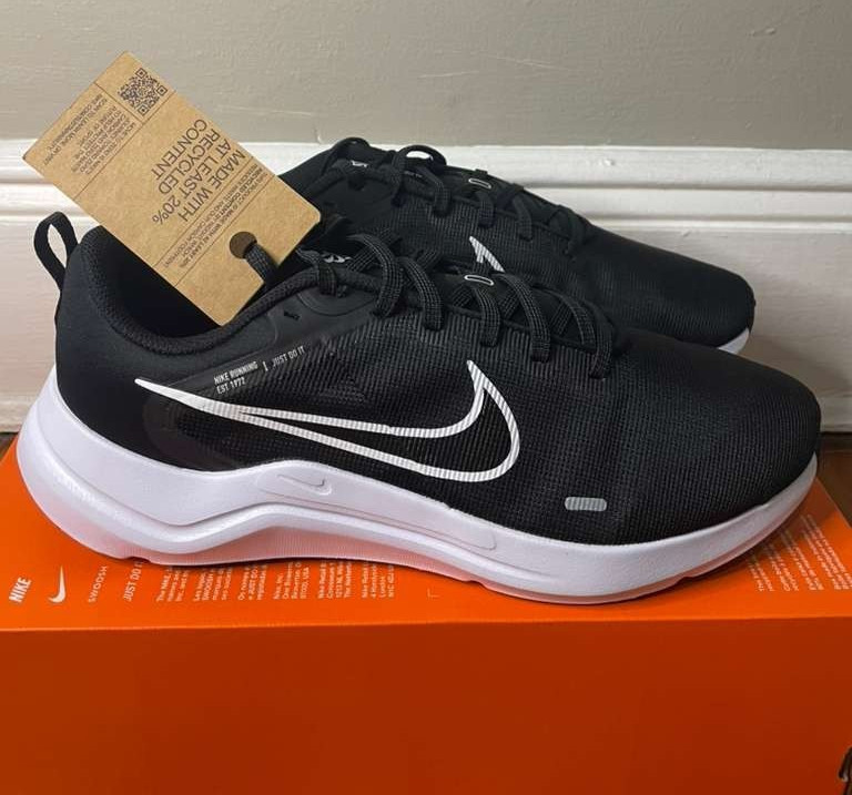Nike Downshifter 12 Black White Men's Size 11 Running Shoes New No Lid Box