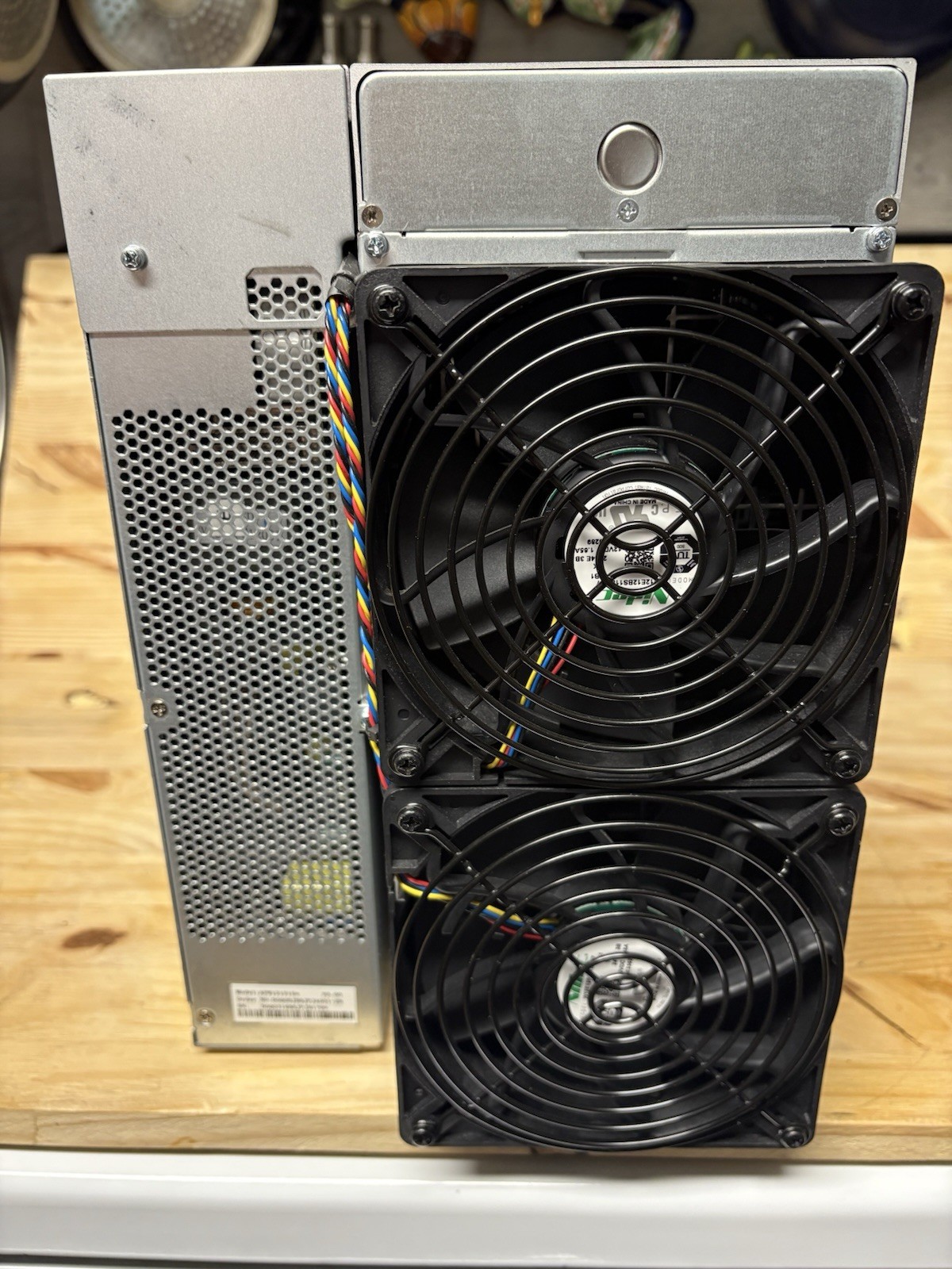 Bitmain AntMiner S19_Pro (96Th) Bitcoin Mining Machine