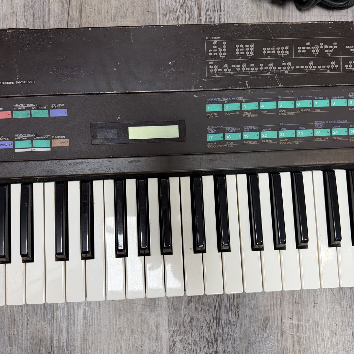 Yamaha DX7 Programmable Algorithm Synthesizer (CP1021761)