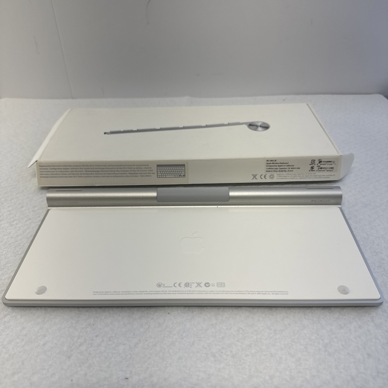 Apple A1314 Wireless Keyboard - MC184LL/B Tested