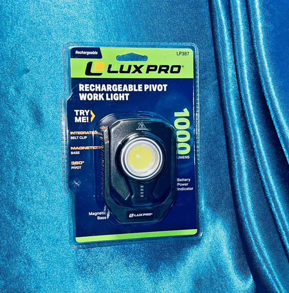 LuxPro LP387 Rechargeable 360 Degrees Swivel Pivot Work Light - 1000 Lumens