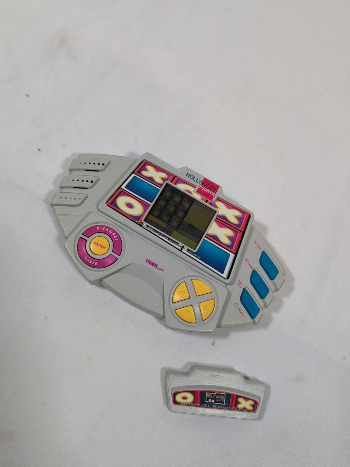 Vintage 1999 Tiger Electronics Hollywood Squares Electronic Handheld Game WORKS