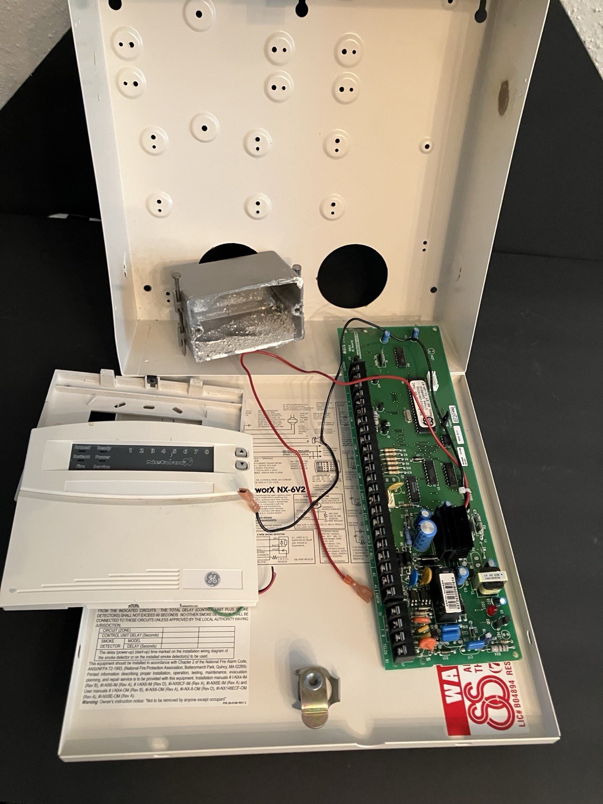 GE NetworX NX-6V2 Security Alarm System Cabinet with Board & Control Panel